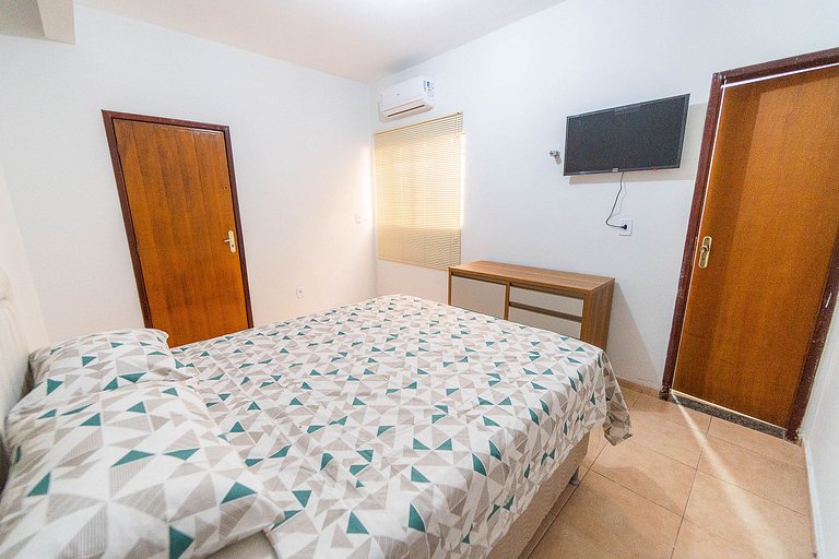 Ap 75m2, 2 Qtosc/suite, Até 7 Hospedes , WI-FI 1G, Jr Catito