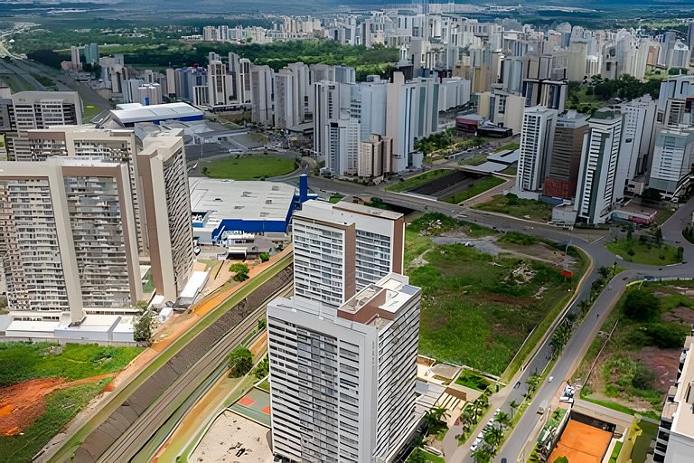 Ap Varanda, Academia, Piscina, Garagem, Elevador, Cozinha Co