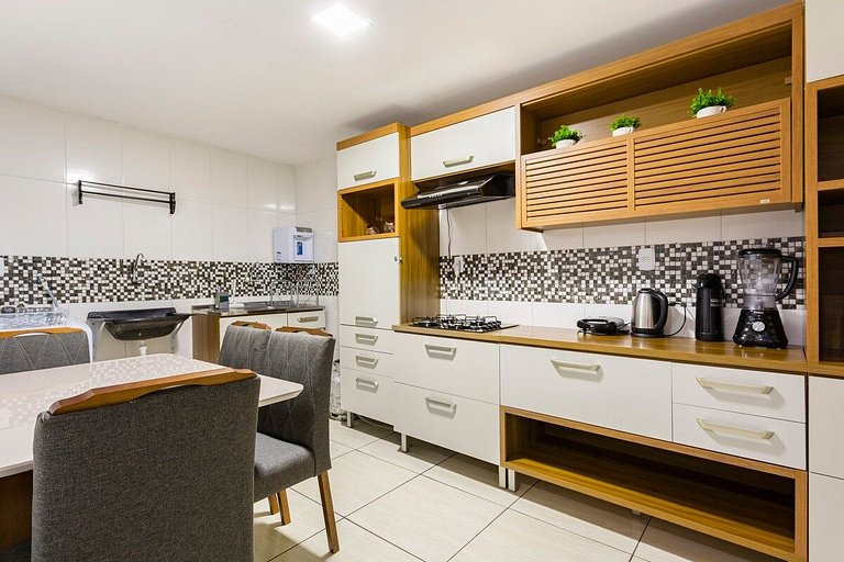 Apartamento Com Suite ,Wi-Fi 500MB , Estacionamento, Elevado