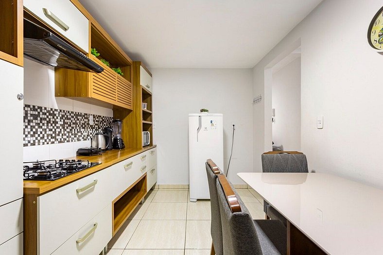 Apartamento Com Suite ,Wi-Fi 500MB , Estacionamento, Elevado