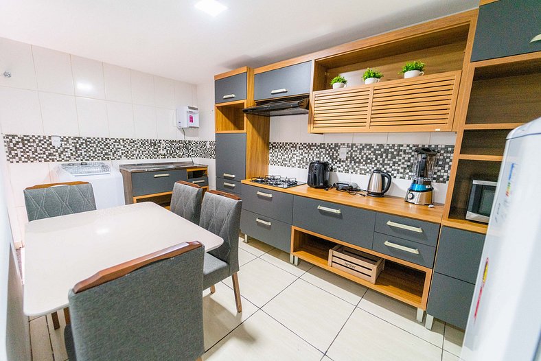 Apartamento Com Suite ,Wi-Fi 500MB , Estacionamento, Elevado