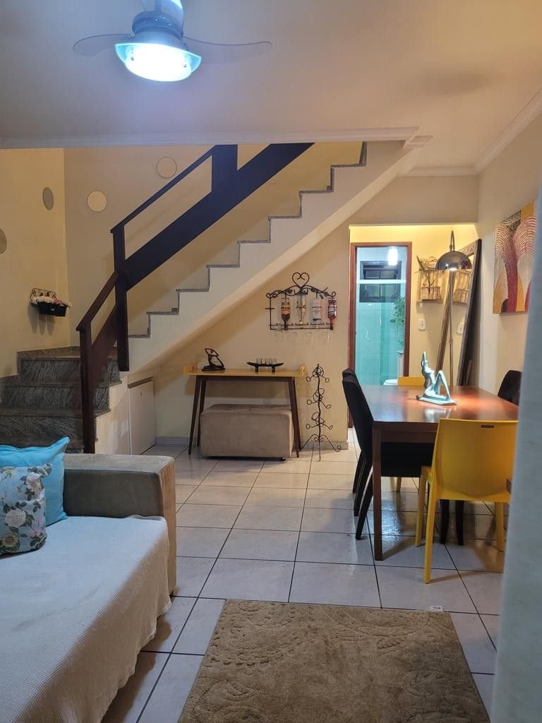 Casa, Até 7Hóspedes, 5minutos da Praia, Garagem, Wi-fi 300Mb