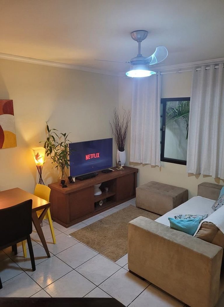 Casa, Até 7Hóspedes, 5minutos da Praia, Garagem, Wi-fi 300Mb